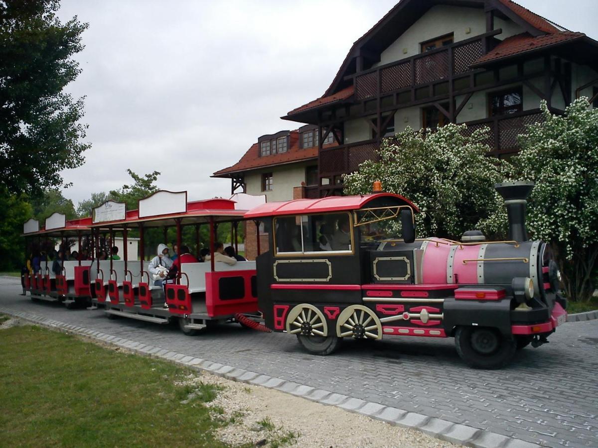 Grante Motel Esztergom Ngoại thất bức ảnh